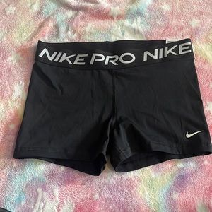 Nike pro